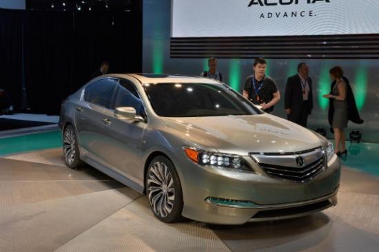 201204061026 acura rlx concept side front view
