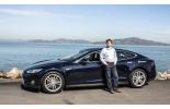 Электромобили Tesla получили безлимитный ход и автопилот