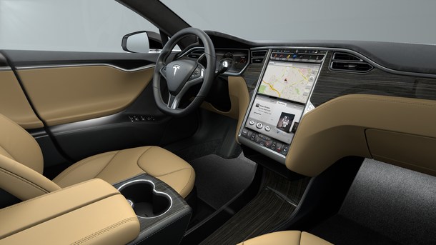 электромобиль Tesla Model S P85D